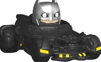 Batman avec Bat Mobile