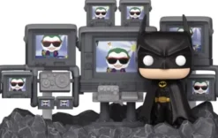 Batman dans la Batcave