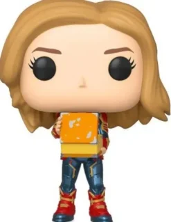 Captain Marvel avec Tesseract