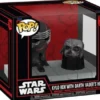 Kylo Ren avec casque de Dark Vador - Moment