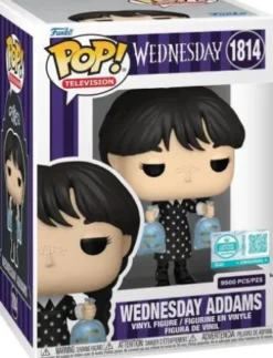 Mercredi Addams avec Piranha