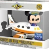 Mickey dans l'avion
