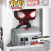 Miles Morales sur un Wagon de Métro