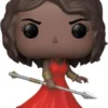 Okoye en robe rouge